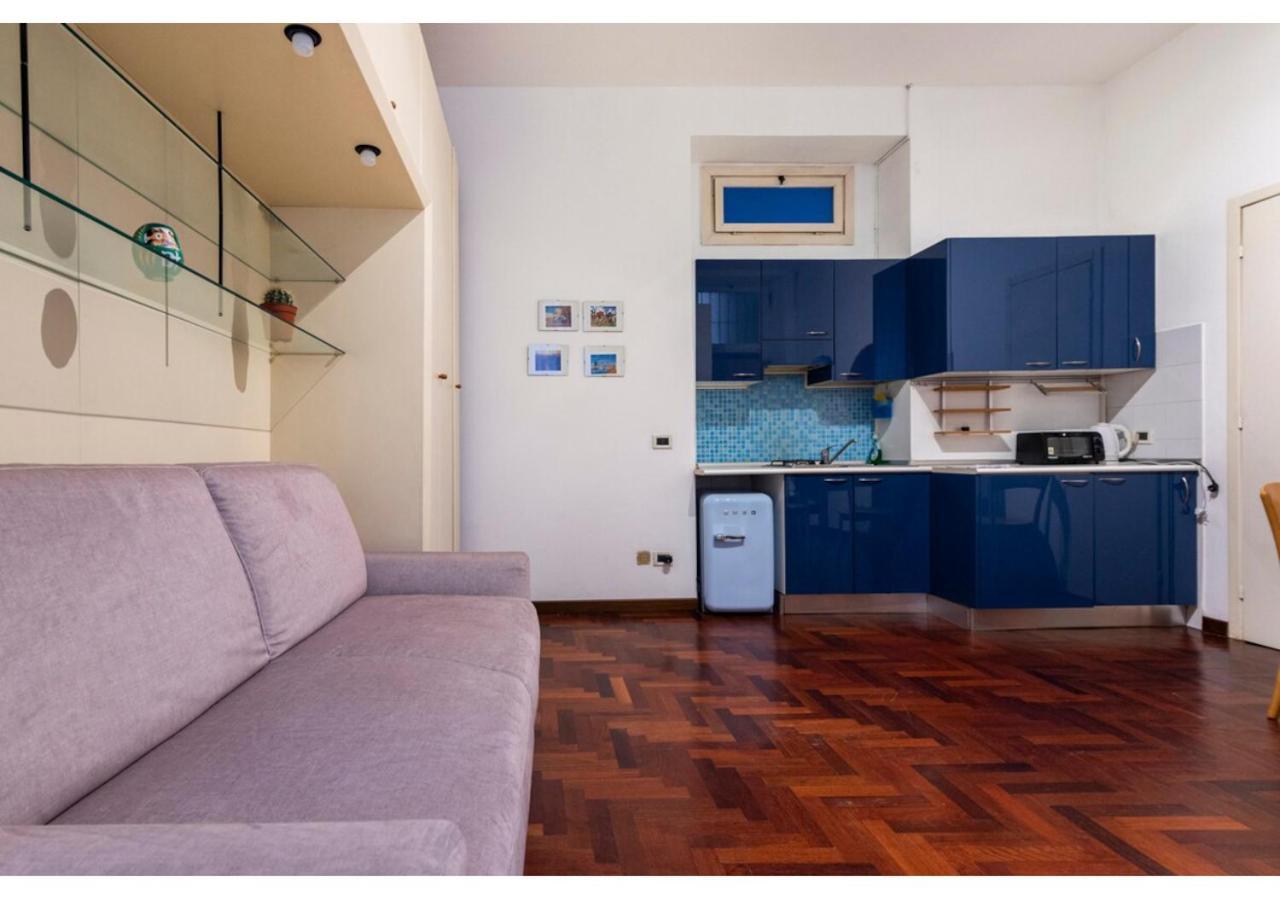 Stayeasy Moscova Studio - Brera & Downtown Walking Milan Bagian luar foto