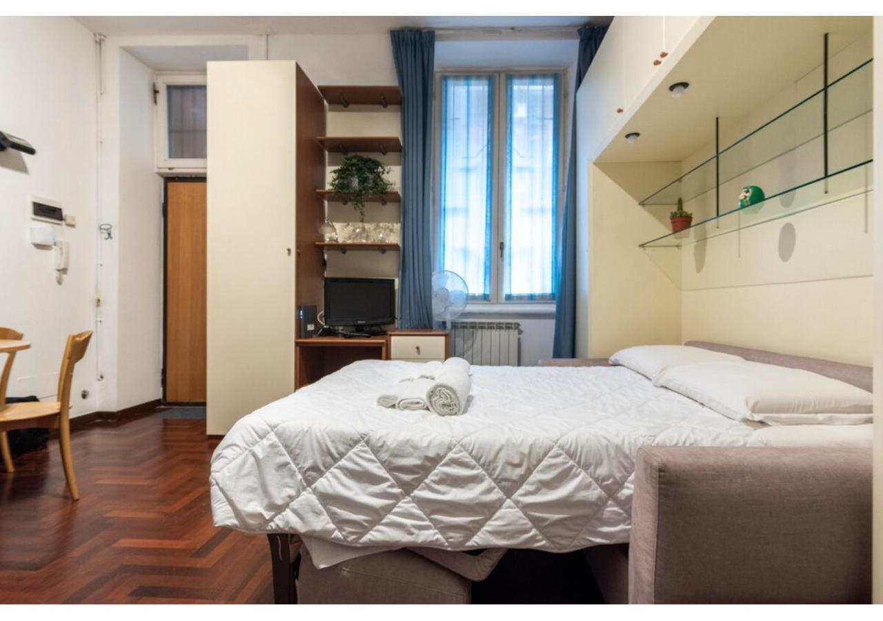Stayeasy Moscova Studio - Brera & Downtown Walking Milan Bagian luar foto